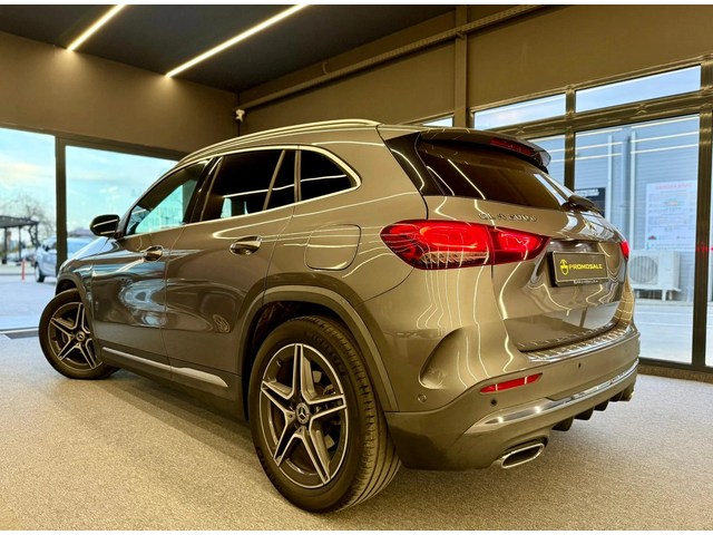 Mercedes-Benz GLA 200 d 4Matic* AMG* Лизинг* Camera* Alcantara - автомобили, коли, обяви за нови и употребявани 3