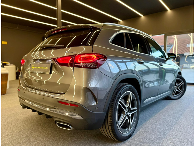 Mercedes-Benz GLA 200 d 4Matic* AMG* Лизинг* Camera* Alcantara - автомобили, коли, обяви за нови и употребявани 5