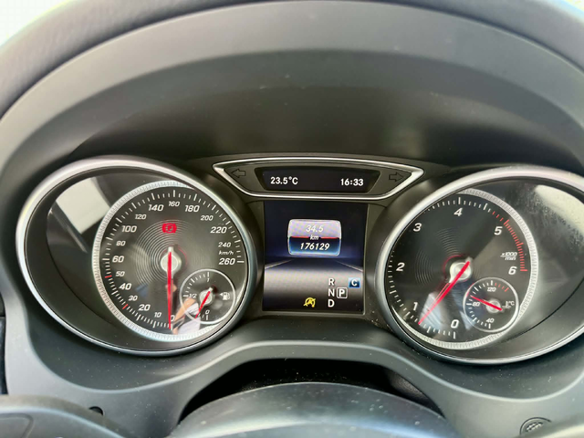 Mercedes-Benz GLA 200 CDI 4-MATIC - автомобили, коли, обяви за нови и употребявани 14