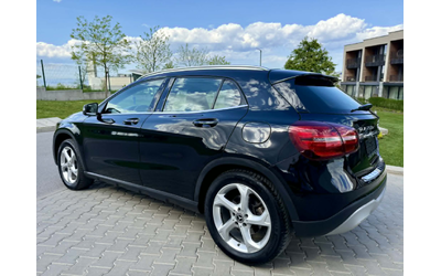 mercedes-benz-gla-200-cdi-4-matic - 5