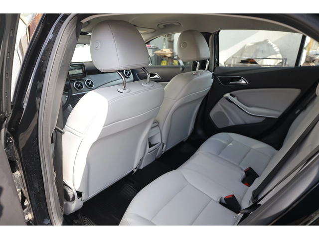 Mercedes-Benz GLA GLA - автомобили, коли, обяви за нови и употребявани 11