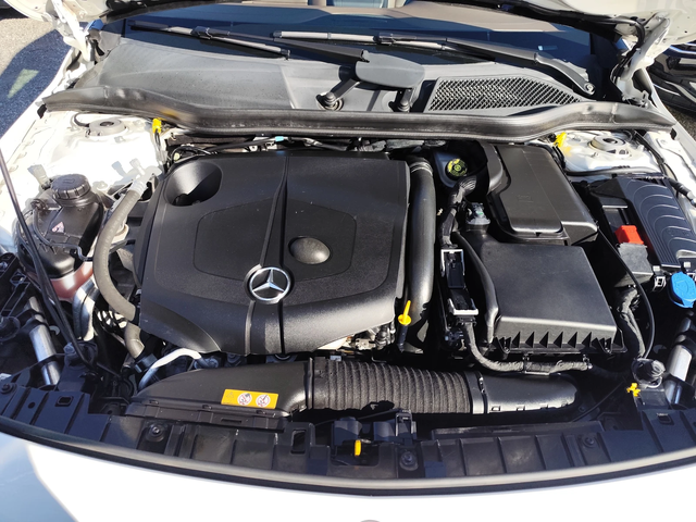 Mercedes-Benz GLA 220 D* 4 MATIC* FACE* LED* XENON* NAVI* АВТОМАТИК* KOЖ - автомобили, коли, обяви за нови и употребявани 14