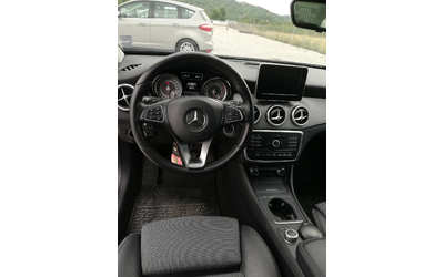 Mercedes-Benz GLA 220 2.2 D Full Service 177кс. - автомобили, коли, обяви за нови и употребявани 11