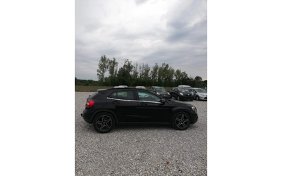 mercedes-benz-gla-220 - 4