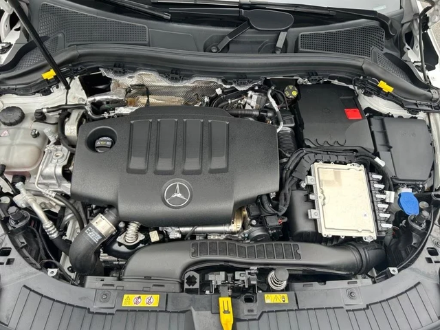 Mercedes-Benz GLA 220 D 4M AMG - автомобили, коли, обяви за нови и употребявани 14
