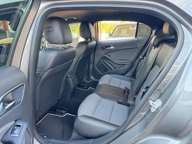 Mercedes-Benz GLA 220 CDI#4MATIC#NAVI#CAMERA#ПОДГРЕВ#189ТКМ - автомобили, коли, обяви за нови и употребявани 11