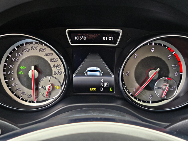 Mercedes-Benz GLA 220 AMG/SHADOW LINE/GERMANY/CAMERA/PANORAMA/F1/LIZING - автомобили, коли, обяви за нови и употребявани 9