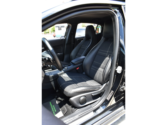 Mercedes-Benz GLA 220 SPORT-LINE* FULL-LED-FRONT-ASSIST* SWAROWSKI - автомобили, коли, обяви за нови и употребявани 9