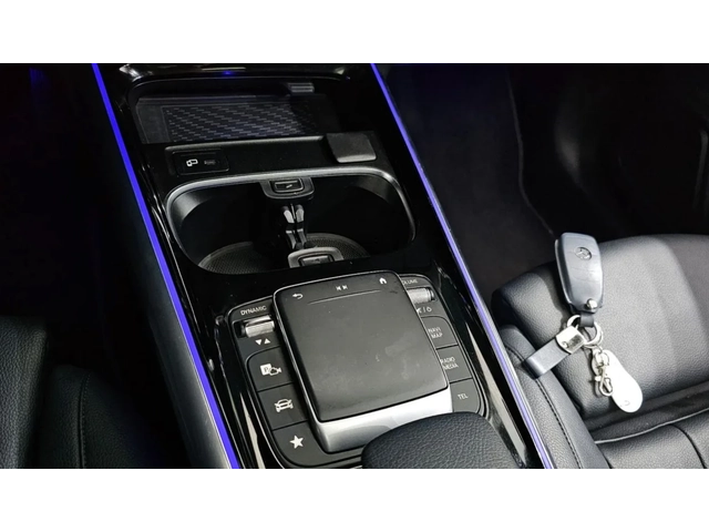 Mercedes-Benz GLA 220 Ambient* Pano* Крайна цена* - автомобили, коли, обяви за нови и употребявани 15