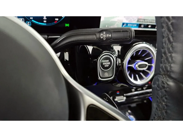 Mercedes-Benz GLA 220 Ambient* Pano* Крайна цена* - автомобили, коли, обяви за нови и употребявани 6