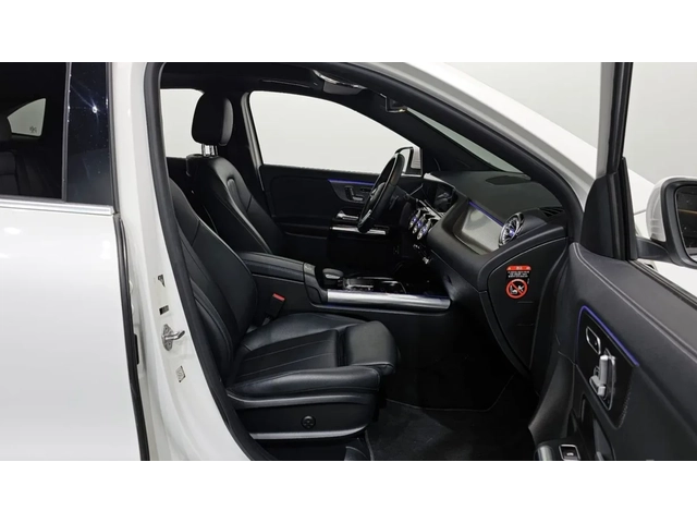 Mercedes-Benz GLA 220 Ambient* Pano* Крайна цена* - автомобили, коли, обяви за нови и употребявани 8