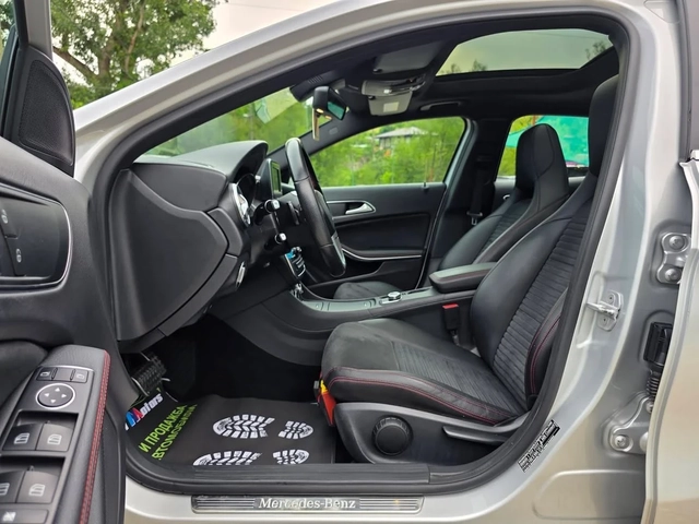 Mercedes-Benz GLA 220 220CDI 170K.C. / 4-MATIC / AMG / НАВИ / КОЖА / ЛЕД - автомобили, коли, обяви за нови и употребявани 7