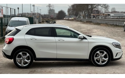 mercedes-benz-gla-220 - 3
