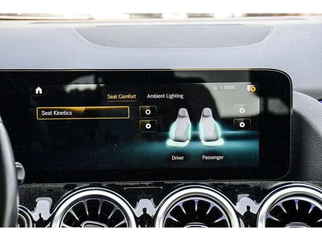 Mercedes-Benz GLA 250 AMG-pkg* 4Matic* Ambient* 360View* Масаж* Подгрев* - автомобили, коли, обяви за нови и употребявани 13