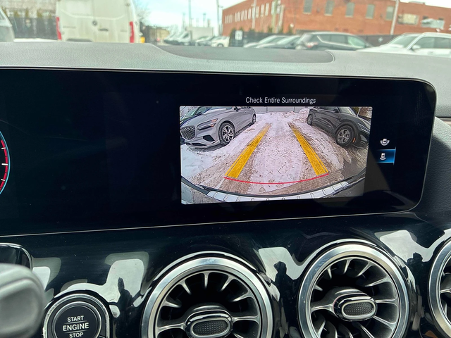 Mercedes-Benz GLA 250 С РЕГИСТРАЦИЯ & АВТО КРЕДИТ - автомобили, коли, обяви за нови и употребявани 14