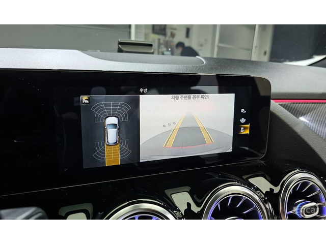 Mercedes-Benz GLA 250 4MATIC* AMG* DISTRONIC* ПОДГРЕВ* ПАНОРАМА* КЕЙЛЕС - автомобили, коли, обяви за нови и употребявани 12