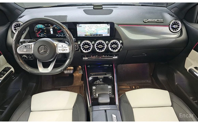 Mercedes-Benz GLA 250 4MATIC* AMG* DISTRONIC* ПОДГРЕВ* ПАНОРАМА* КЕЙЛЕС - автомобили, коли, обяви за нови и употребявани 9