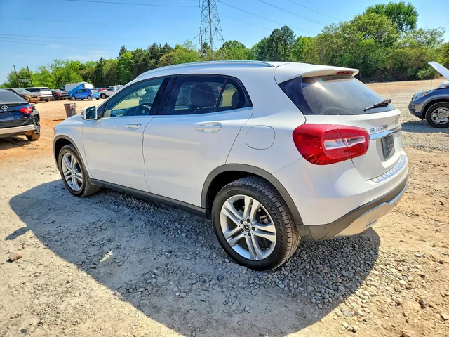 Mercedes-Benz GLA 250 - автомобили, коли, обяви за нови и употребявани 3