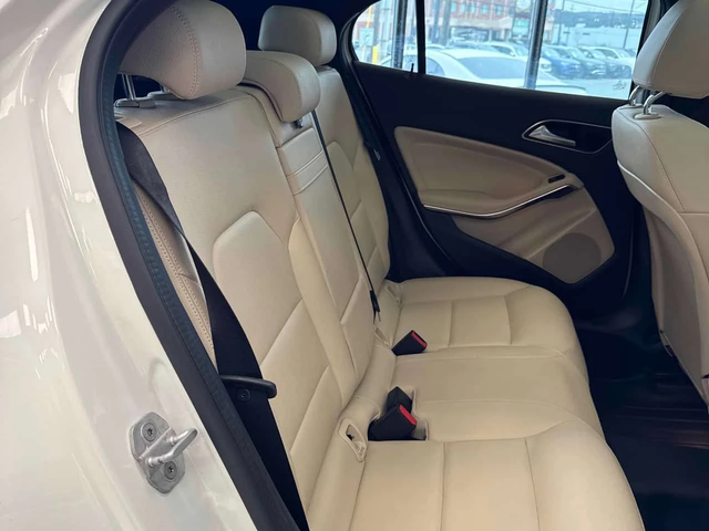Mercedes-Benz GLA 250 | DISTRONIC | ПОДГРЕВ | CARFAX | - автомобили, коли, обяви за нови и употребявани 11