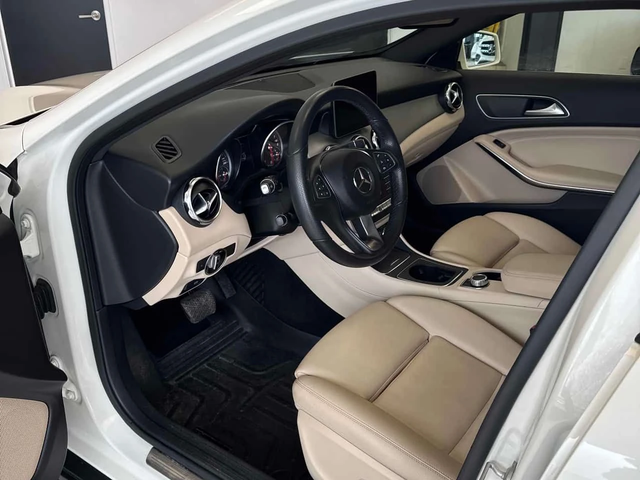 Mercedes-Benz GLA 250 | DISTRONIC | ПОДГРЕВ | CARFAX | - автомобили, коли, обяви за нови и употребявани 4
