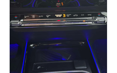 Mercedes-Benz GLA 250 4MATIC* DISTRONIC* AMBIENTNO* PANO* - автомобили, коли, обяви за нови и употребявани 15