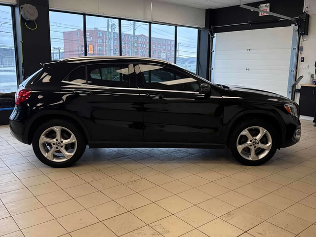 Mercedes-Benz GLA 250 4MATIC* PANORAMA* ПОДГРЕВИ* - автомобили, коли, обяви за нови и употребявани 2