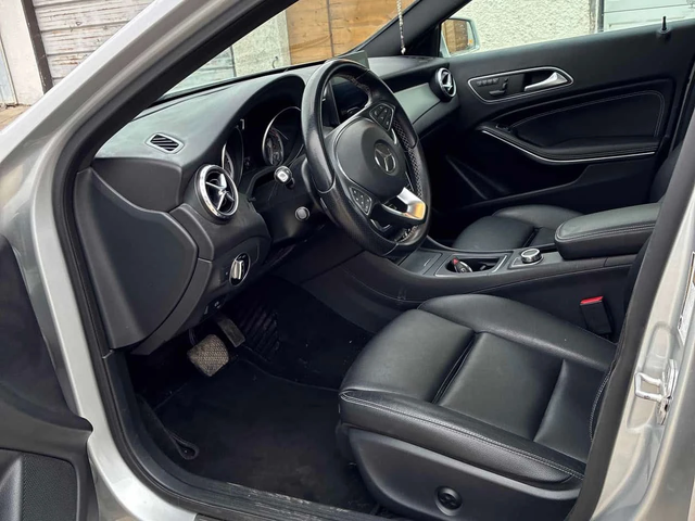 Mercedes-Benz GLA 250 * ПОДГРЕВ * ПАМЕТ * NAVI - автомобили, коли, обяви за нови и употребявани 4