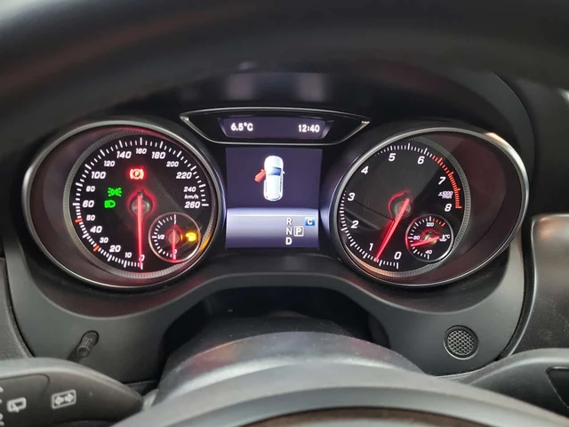 Mercedes-Benz GLA 250 ПАМЕТ| PANORAMA| 2 КЛЮЧА| - автомобили, коли, обяви за нови и употребявани 8
