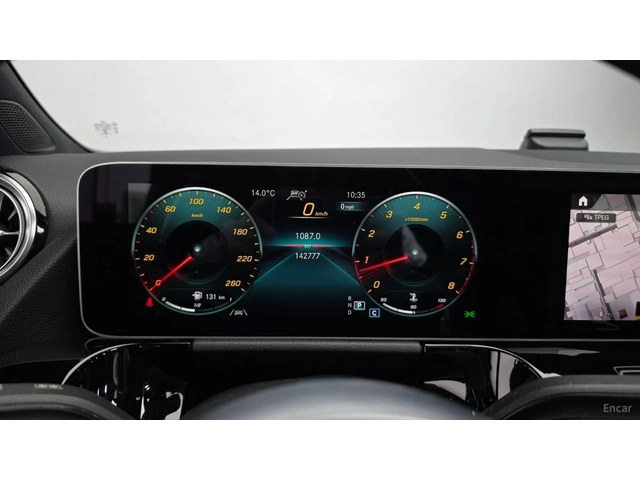 Mercedes-Benz GLA 250 AMG* ПОДГРЕВ* ПАМЕТ* КАМЕРА* ПАНО - автомобили, коли, обяви за нови и употребявани 7