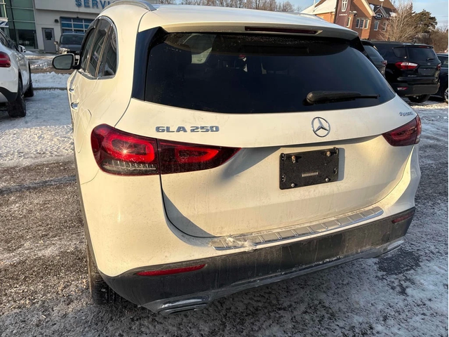 Mercedes-Benz GLA * 250 * CARFAX * ЦЕНА ДО БГ - автомобили, коли, обяви за нови и употребявани 3