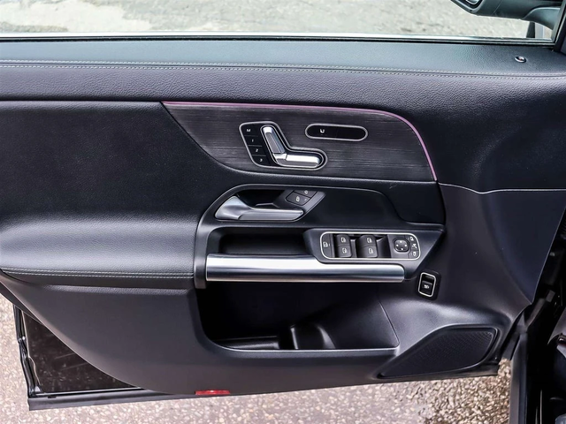 Mercedes-Benz GLA * GLA250 4M * CARFAX * ЦЕНА ДО БГ - автомобили, коли, обяви за нови и употребявани 5