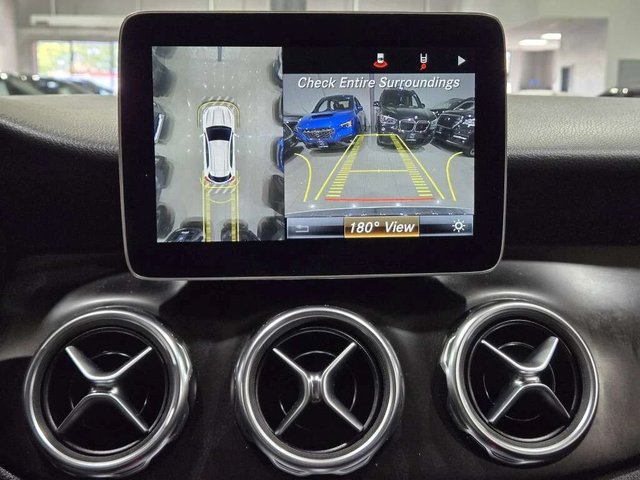 Mercedes-Benz GLA * GLA250 4M * CARFAX * ЦЕНА ДО БГ - автомобили, коли, обяви за нови и употребявани 9