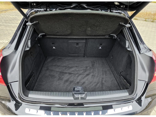 Mercedes-Benz GLA 200d 4MATIC/AMG/G-Tronic - автомобили, коли, обяви за нови и употребявани 13