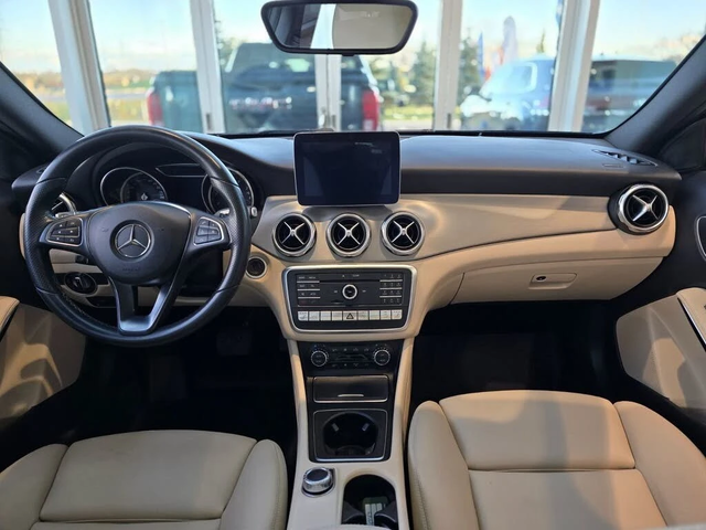 Mercedes-Benz GLA * АвтоКредит * (ЦЕНА ДО БГ) - автомобили, коли, обяви за нови и употребявани 7