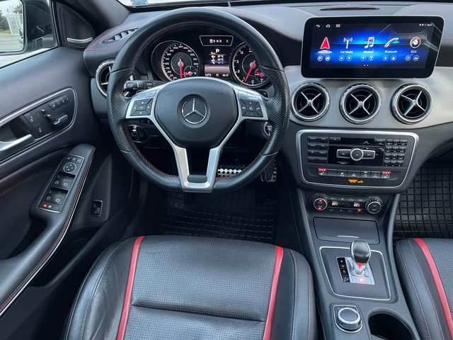 Mercedes-Benz GLA 45 AMG - автомобили, коли, обяви за нови и употребявани 10