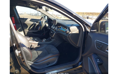 Mercedes-Benz GLA 45 AMG 4MATIC / HARMAN / ПОДГРЕВИ / ПАНОРАМА - автомобили, коли, обяви за нови и употребявани 6