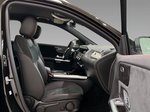 Mercedes-Benz GLA 45 AMG 45 S AMG 4M - автомобили, коли, обяви за нови и употребявани 10