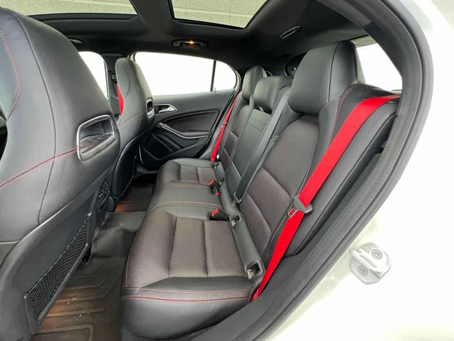 Mercedes-Benz GLA 45 AMG 4MATIC/ПАНОРАМА/ПОДГРЕВИ/ВТОРИ ГУМИ И ДЖАНТИ - автомобили, коли, обяви за нови и употребявани 10