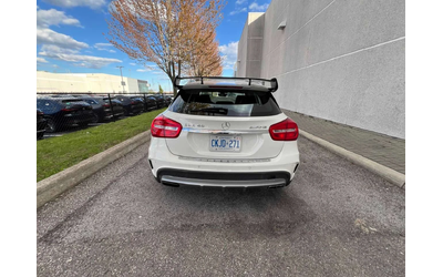 mercedes-benz-gla-45-amg - 4