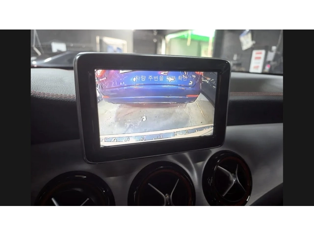 Mercedes-Benz GLA 45 AMG ПОДГРЕВ / ПАНОРАМА / КРИЛО - автомобили, коли, обяви за нови и употребявани 11