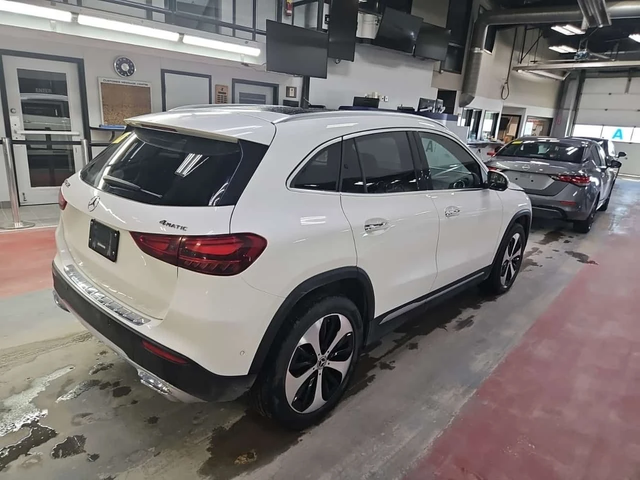 Mercedes-Benz GLA 250| ПАМЕТ| ПАНОРАМА| 2 КЛЮЧА| CARFAX| - автомобили, коли, обяви за нови и употребявани 2
