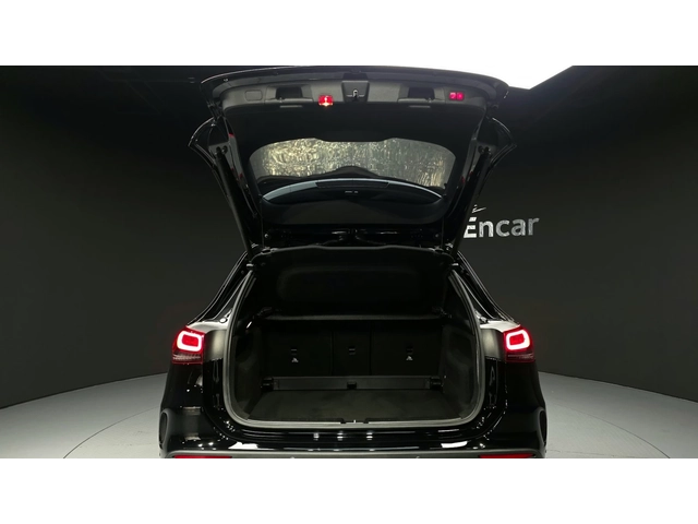 Mercedes-Benz GLA 250 4MATIC | ACC | Шибедах | Памет - автомобили, коли, обяви за нови и употребявани 13