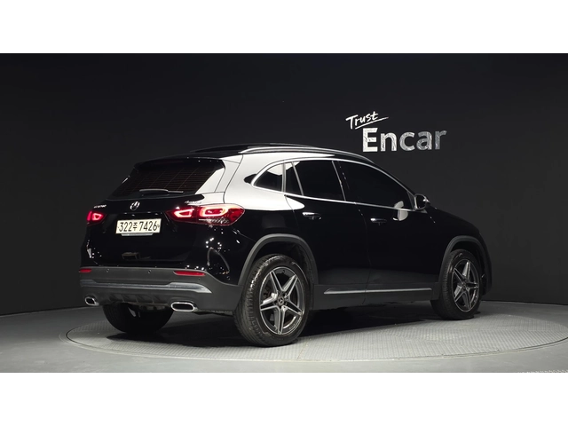 Mercedes-Benz GLA 250 4MATIC | ACC | Шибедах | Памет - автомобили, коли, обяви за нови и употребявани 1