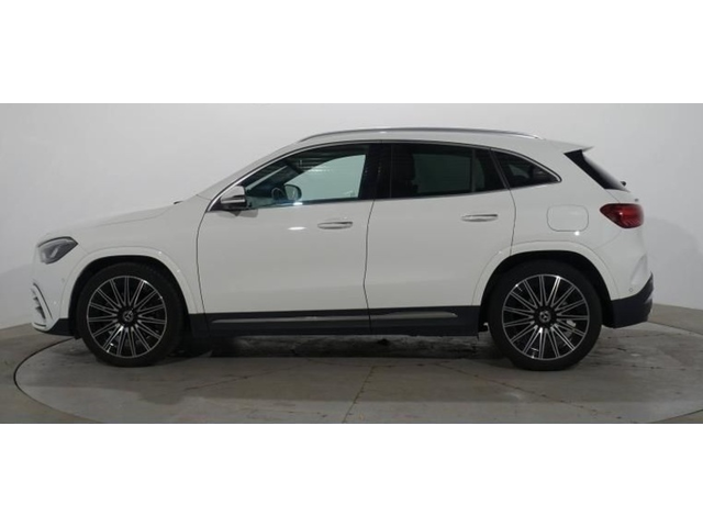Mercedes-Benz GLA GLA 200 d AMG-Line - автомобили, коли, обяви за нови и употребявани 1