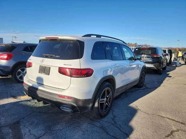 Mercedes-Benz GLB 250 4MATIC* DISTRONIC* AMBIENTNO* PANO* - автомобили, коли, обяви за нови и употребявани 2