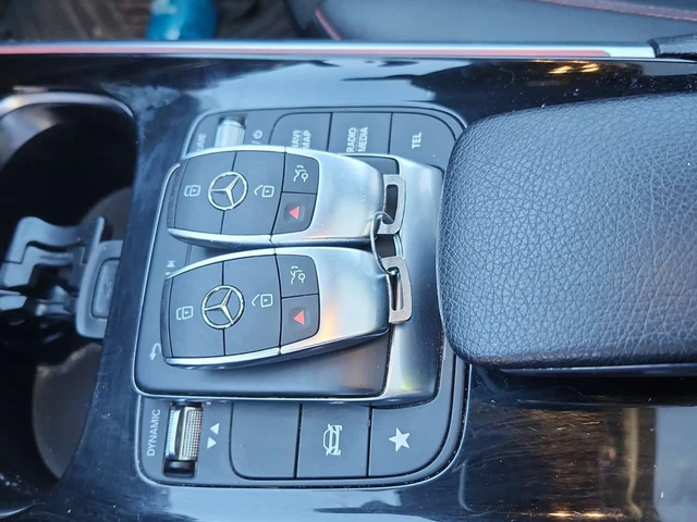 Mercedes-Benz GLB 250 4MATIC* DISTRONIC* AMBIENTNO* PANO* - автомобили, коли, обяви за нови и употребявани 7