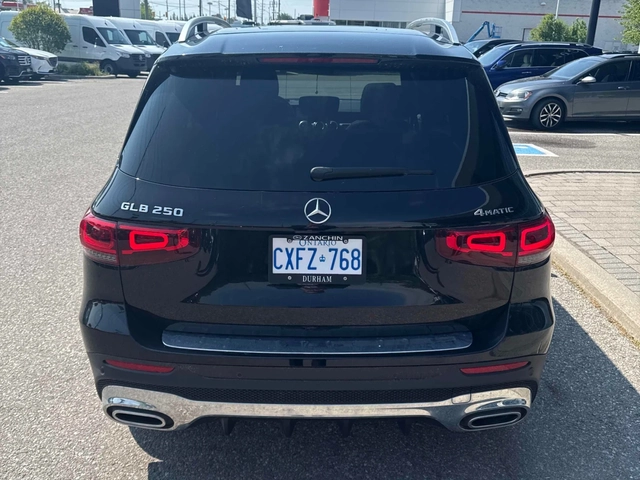 Mercedes-Benz GLB 250 CARFAX - автомобили, коли, обяви за нови и употребявани 3