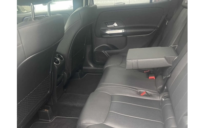 Mercedes-Benz GLB 250 2 КЛЮЧА * СЕРВИЗНА ИСТ * ПАНОРАМА * CARFAX - автомобили, коли, обяви за нови и употребявани 9