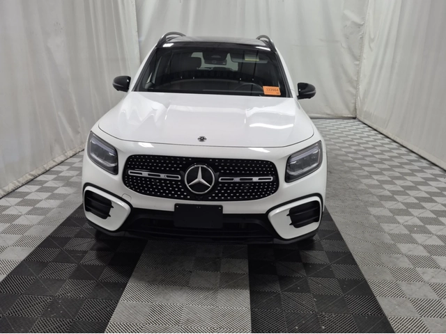 Mercedes-Benz GL 2025 Mercedes-Benz GLB 250 - автомобили, коли, обяви за нови и употребявани 1