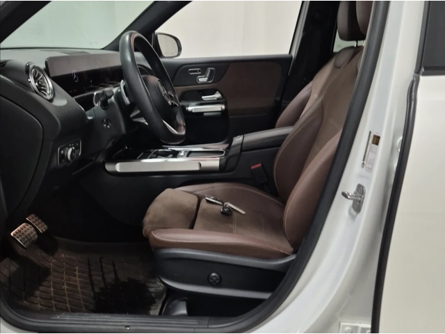 Mercedes-Benz GL 2025 Mercedes-Benz GLB 250 - автомобили, коли, обяви за нови и употребявани 6